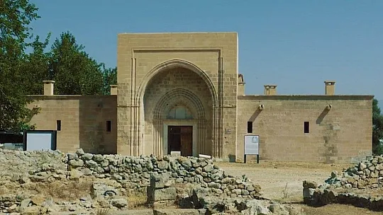 Beçin Kalesi ve ören yeri için hazırlanan destek protokolü imzalandı