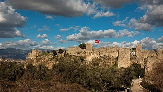 Beçin Kalesi ve ören yeri için hazırlanan destek protokolü imzalandı
