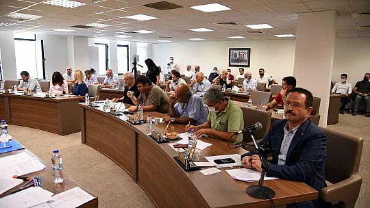 Karaca, 'Kim yanlış yaparsa, hakkında soruşturma açarız'