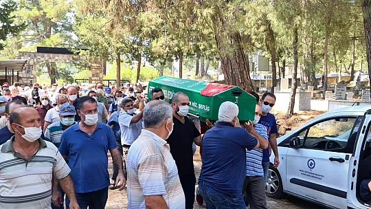 FETHİYE TUĞBA'YA AĞLIYOR