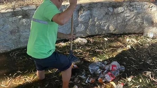 Belediye, dere yataklarını temizledi