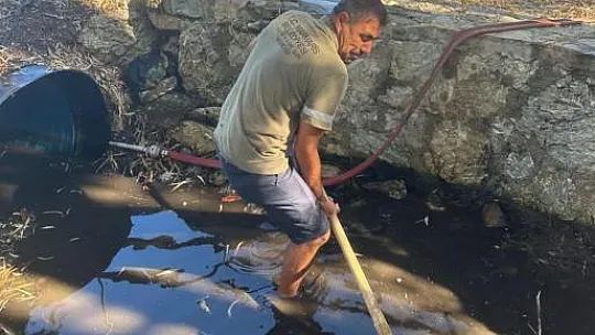 Belediye, dere yataklarını temizledi