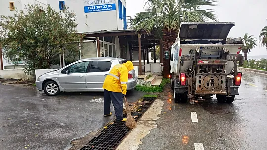 Belediye, tüm imkanlarıyla sahada