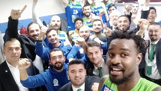 Türkiye Basketbol Ligi'nde Mücadele Kızıştı