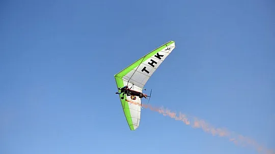 Beşkaza Meydanı'nda Nefes Kesen Gösteriler
