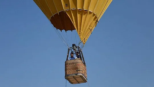 Beşkaza Meydanı'nda Nefes Kesen Gösteriler