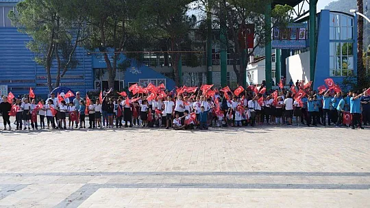 Beşkaza Meydanı'nda Nefes Kesen Gösteriler