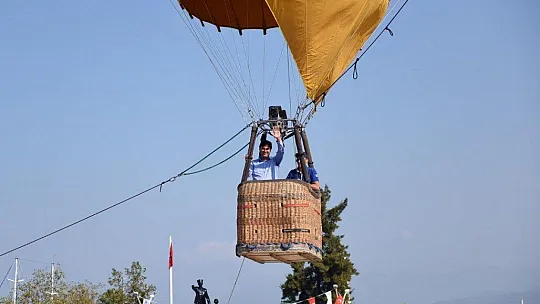 Beşkaza Meydanı'nda Nefes Kesen Gösteriler