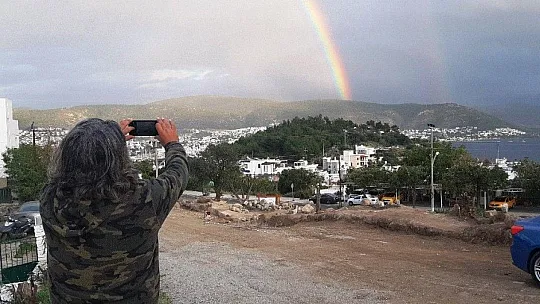 Bir anda ortaya çıktı herkes bakakaldı