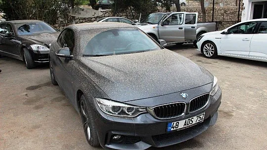 Bodrum'a çamur yağdı, oto yıkamacılarda yer kalmadı