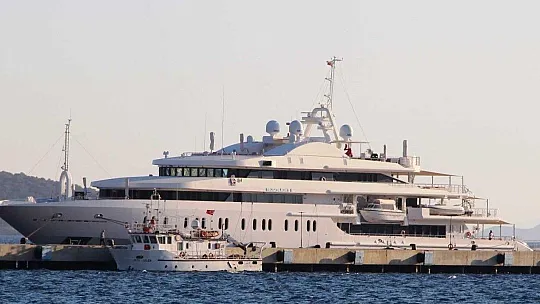 Bodrum'a demir atan 118 milyon dolarlık yüzen sarayın günlük kirası dudak uçuklattı