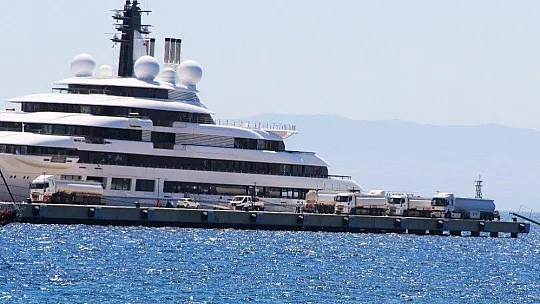 Bodrum'a gelen 2 milyar dolarlık yat, 3,5 milyon liralık yakıt aldı