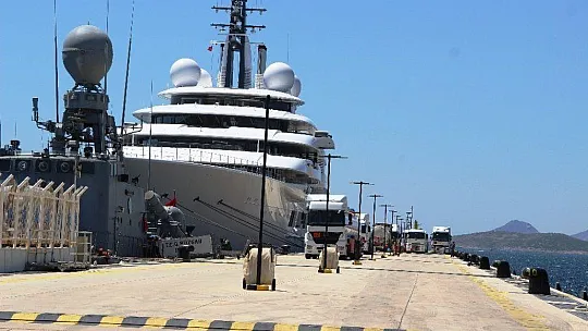 Bodrum'a gelen 2 milyar dolarlık yat, 3,5 milyon liralık yakıt aldı