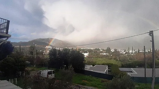 Bodrum'a yıllar sonra kar yağdı