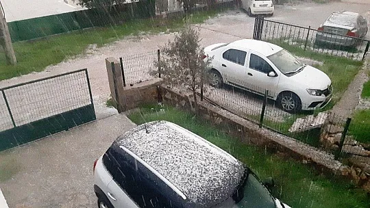 Bodrum'a yıllar sonra kar yağdı