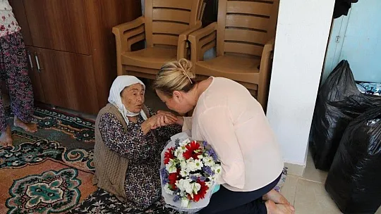 Bodrum Belediyesi 'Yaşlılara Saygı Projesi' başlattı