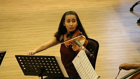 Bodrum Belediyesi Meclis toplantısında klasik müzik konseri verildi