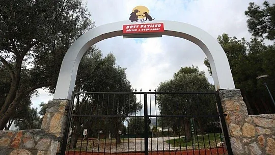 Bodrum Belediyesi'nden can dostlara jest, 'Dost patiler eğitim ve oyun parkı' açıldı