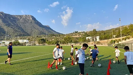 Bodrum Belediyesi'nin yaz kursları devam ediyor