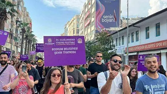 Bodrum Belediyesi Şehir Tiyatrosu Denizli'deydi