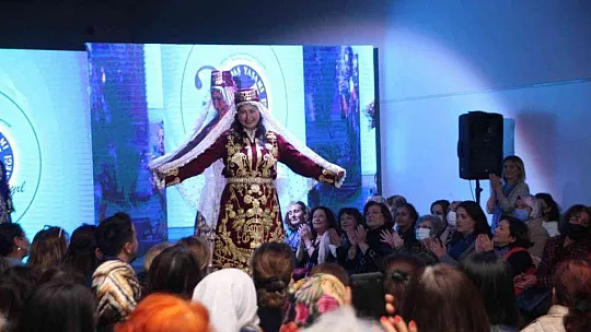 Bodrum'da 'Gelenekten Geleceğe' defilesi düzenlendi