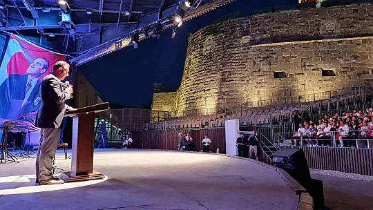 Bodrum'da 15 Temmuz Programı  Bodrum Kalesi'nde yapıldı