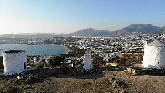 Bodrum'da 300 yıllık tarihi değirmenlerde utanç verici görüntüler