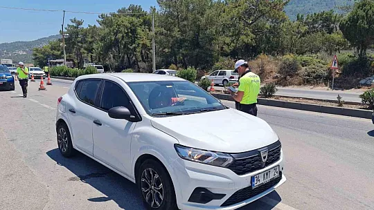 48 saatte 50 bin araç girdi