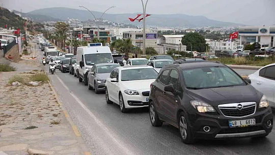 Bodrum'da bayram trafiği başladı