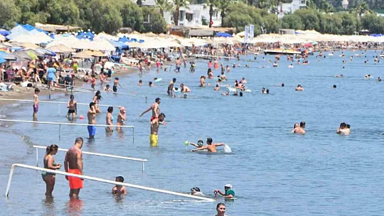 Bodrum'da bayram yoğunluğu devam ediyor