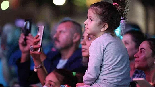 Bodrum'da Cumhuriyet coşkusu Moğollar ile başladı