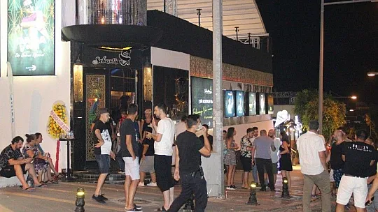 Bodrum'da eğlence mekanları yasakların kalkmasıyla doldu taştı