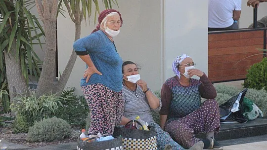 Bodrum'da işçileri taşıyan minibüs kamyonetle çarpıştı: 8 yaralı