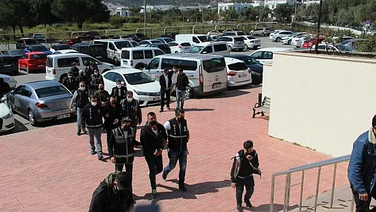 Bodrum'da kavgaya karışan Mustafa Üstündağ ve 4 kişi adliyeye sevk edildi