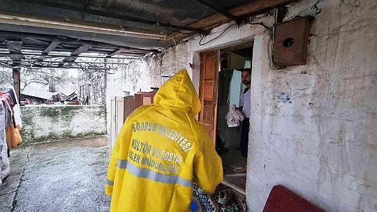 Bodrum'da kırmızı alarm: Ekipler teyakkuza geçti, 'dışarı çıkmayın' uyarısı yapıldı