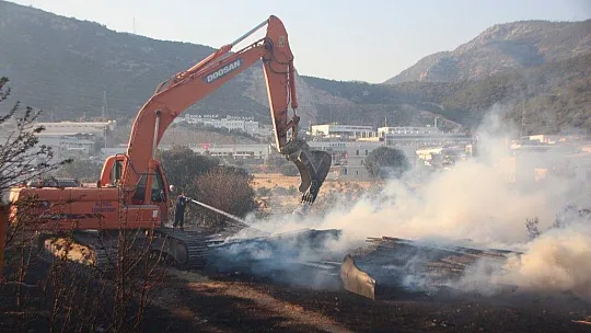 Bodrum'da korkutan yangın