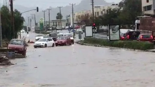 BODRUM'DA ÖĞRENCİLER, EVLERİNE GÖNDERİLDİ