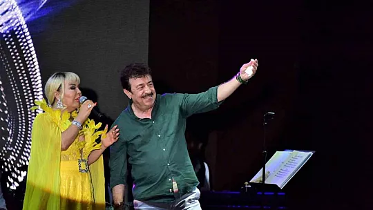 Bodrum'da Safiye- Faik rüzgarı