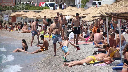 Bodrum'da sahiller hareketlendi