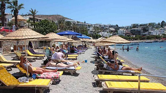 Bodrum'da sahiller hareketlendi