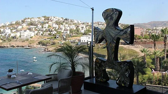 Bodrum'da sanatla tatili bir arada sunan otel ilgi odağı oldu