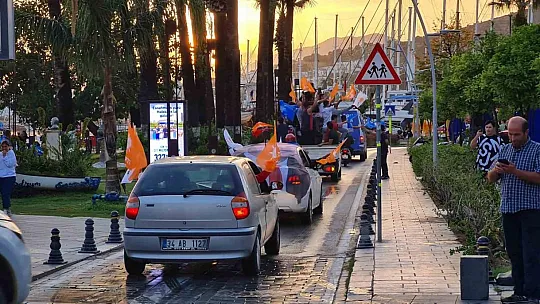 Bodrum'da seçim sonucu kutlandı