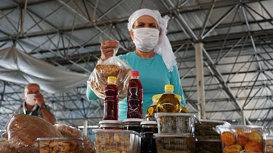Bodrum'da üretici pazarına ilgi her geçen gün artıyor