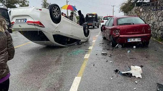 Bodrum'da yağış kaza getirdi