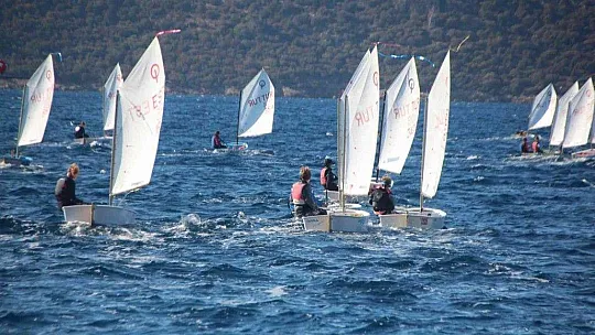 Bodrum'da yelken yarışları başladı