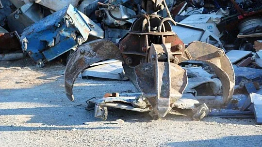 Bodrum'daki hurdalar geri dönüşüme gidiyor