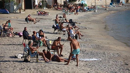 Bodrum Kasım ayında yazı yaşıyor