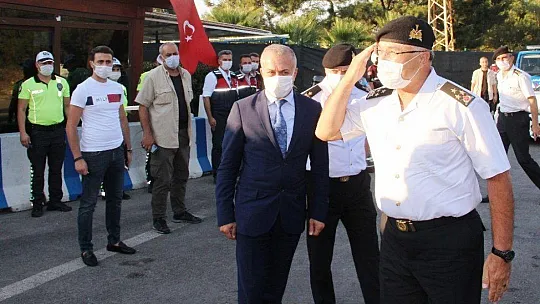 Bodrum rekora koşuyor: 12 saatte 40 bin, 4 günde 151 bin araç giriş yaptı