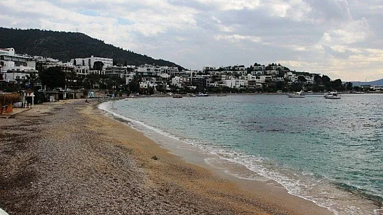 Bodrum sahili çocuklara kaldı