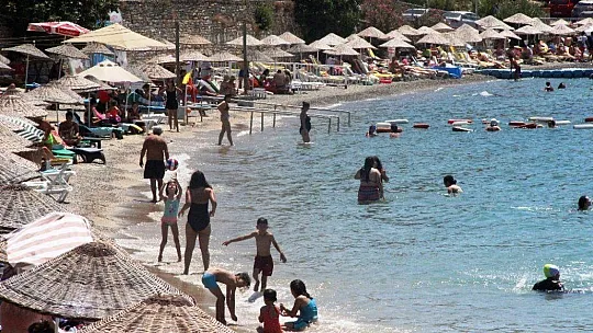 Bodrum sahilleri bayramdan sonra boşaldı